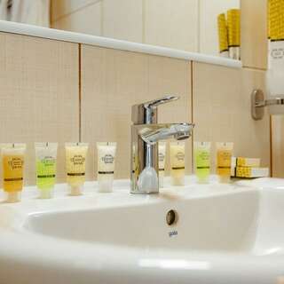 Гостиница Априори Зеленоградск Двухместный номер с боковым видом на море-5